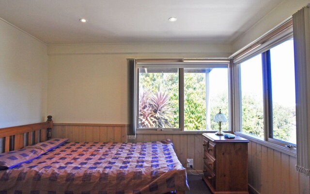 Archies Beachside Abode - Pet Friendly (Outside Only)