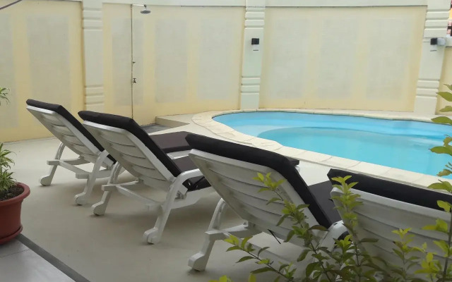 Monalysa St Honore Apartment & Studios Grand Bay