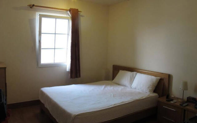 Moonlight Serviced Apartmnet