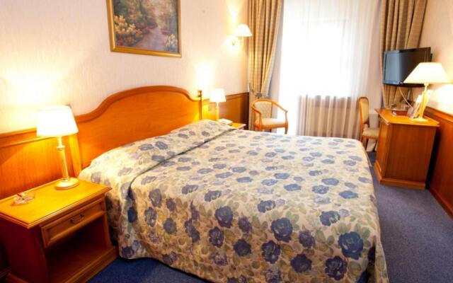 Imperial Park Hotel