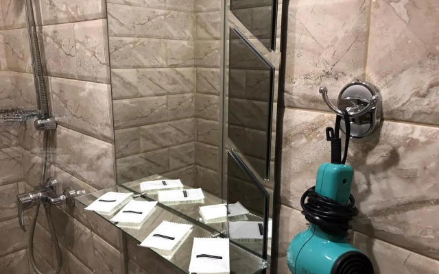 Two-bedroom apartment in 10 min to the Opera Theatre