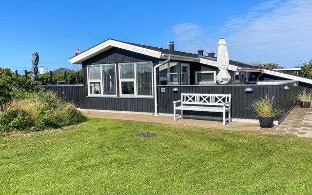 "Landuin" - 300m from the sea in NW Jutland
