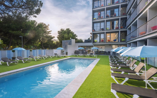 Hotel GHT Sa Riera