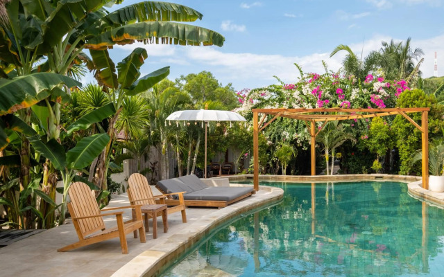 Gili Teak Resort