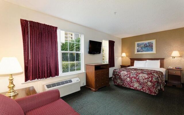 InTown Suites Extended Stay Fort Myers