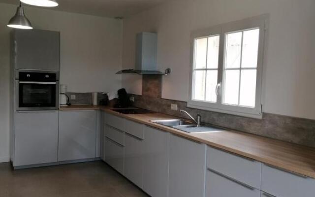 Maison Avec 2 Logements Independants