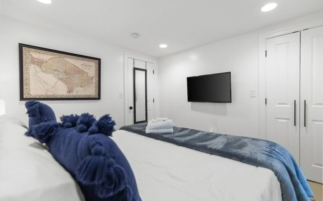 Sweet 2-br Retreat By Capitol Hill