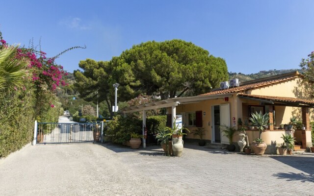 Il Calabriano Villaggio Residence