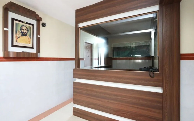 Varadashree Comforts By OYO Rooms