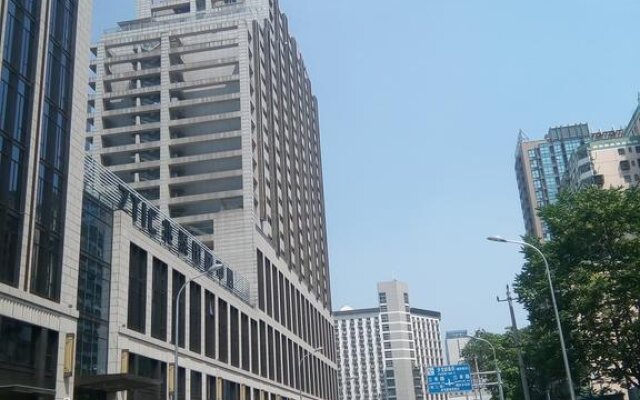 Yijia Aparthotel