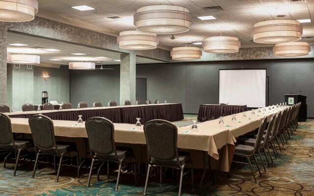 Holiday Inn Rock Island by IHG