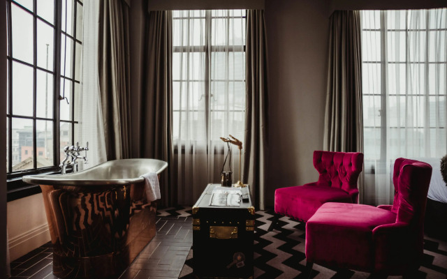 Hotel Gotham