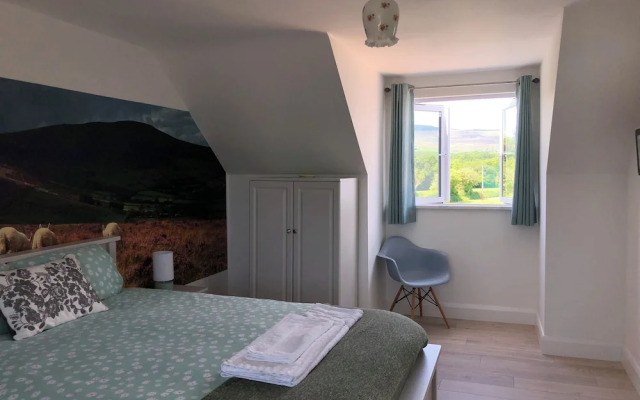 B&B and Self Catering Mon Petit Cottage