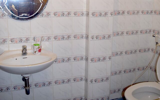 Reaksmey Battambang Hotel