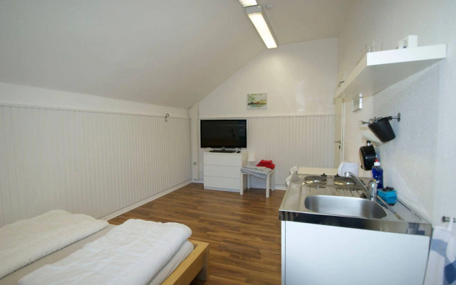Flensbed Hotel & Hostel
