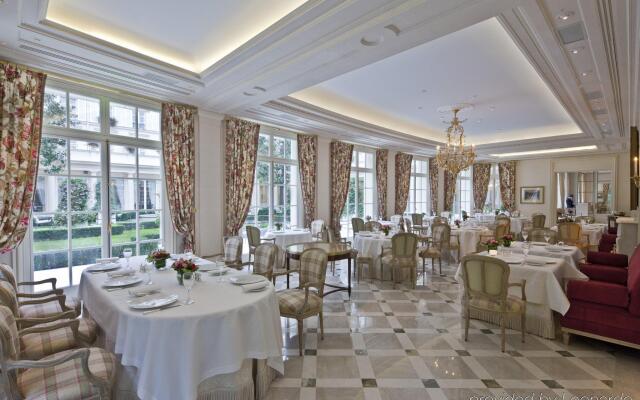 Hotel Le Bristol Paris