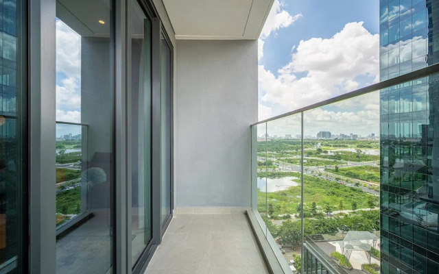DongDong Apartment The Metropole