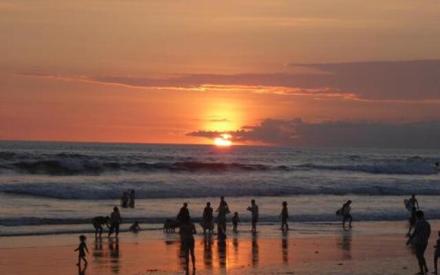 Canggu Surf Hostel