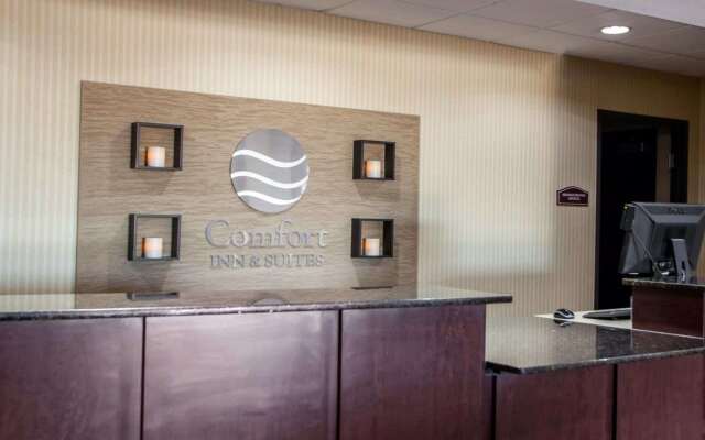 Comfort Inn & Suites Harrisonville
