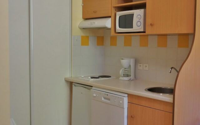 Logement n107 6pers face aux Thermes