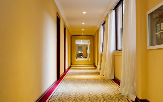 Diamond Hotel