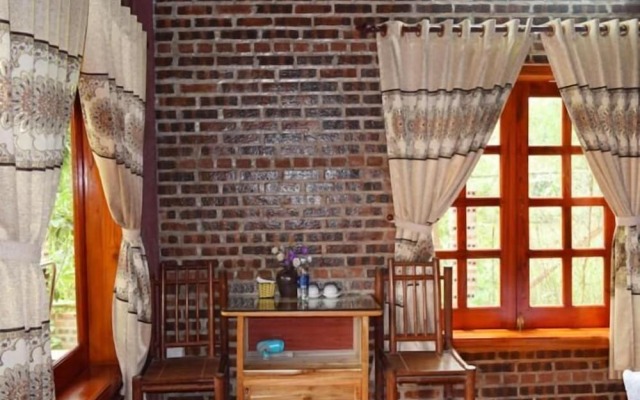 Van Long Family Homestay