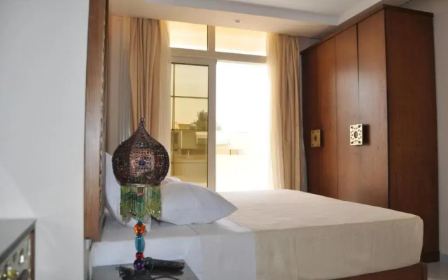 Pyramids Sun Capital