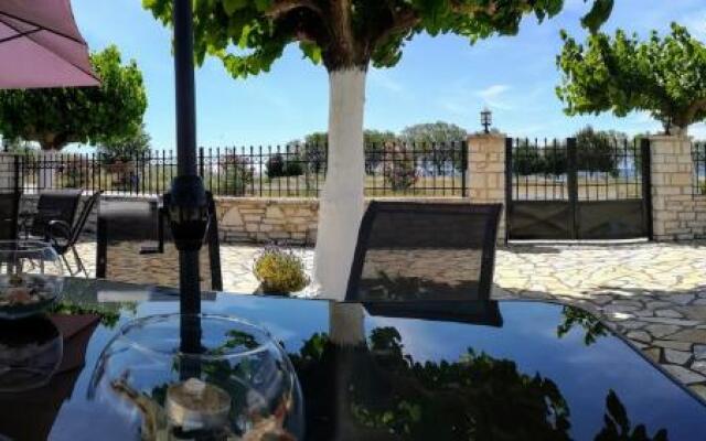 Eleftheria's Apartments