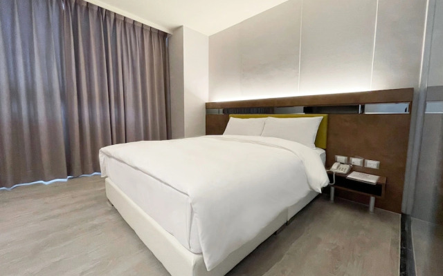 CHECK inn Taichung Qinghai