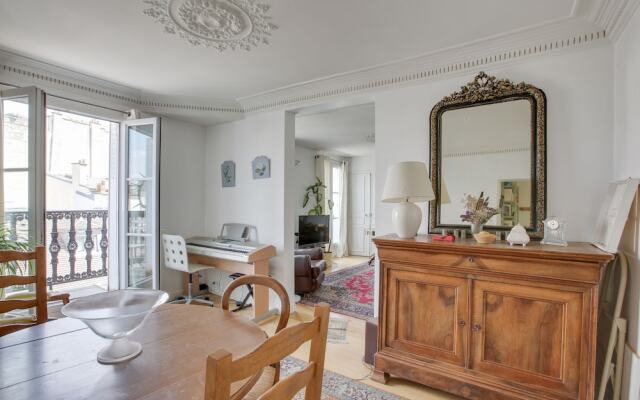 Apartment For 5 Place Des Vosges