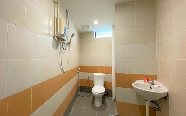 OYO 89540 B Hotel Penang