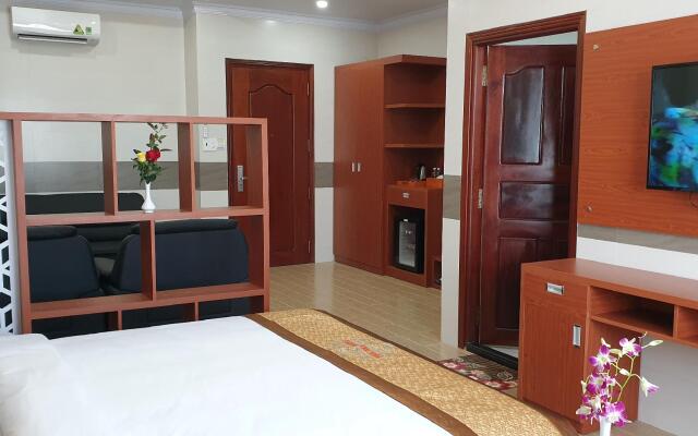 Phuc Ngoc Hotel