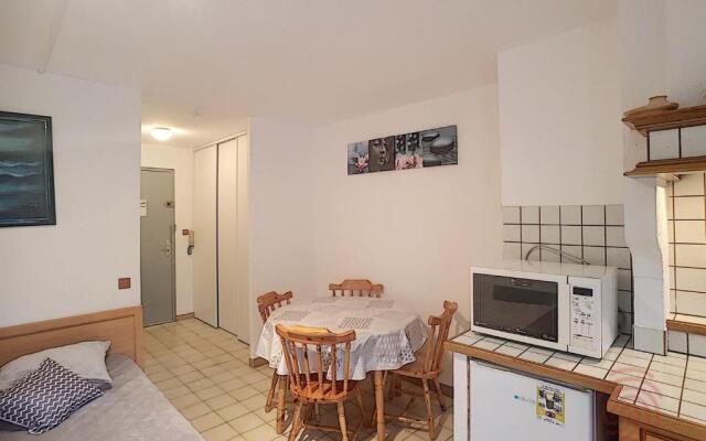 Appartement Lamalou-les-Bains, 1 pièce, 2 personnes - FR-1-451-98