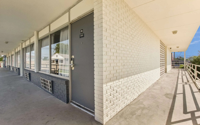 Econo Lodge Fort Knox