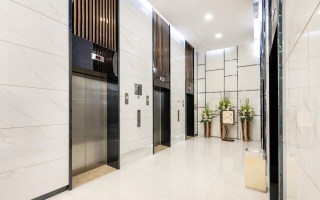 Golden Central Serviced Residence Shenzhen (Upper Hills)