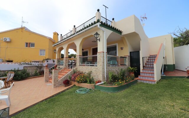 1107 Villa Salares