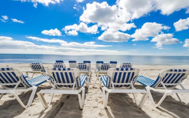 Edgewater Beach Resort, a VRI resort