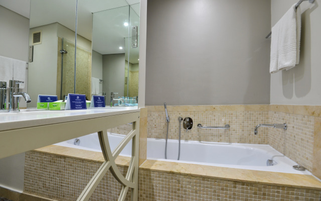 Lagoon Beach Hotel & Spa