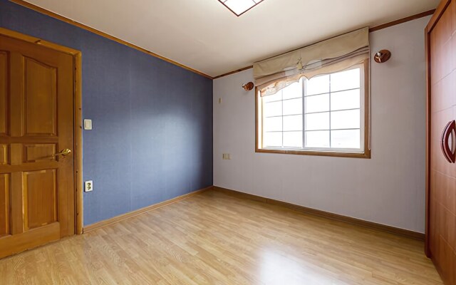 Geoje Green House Pension