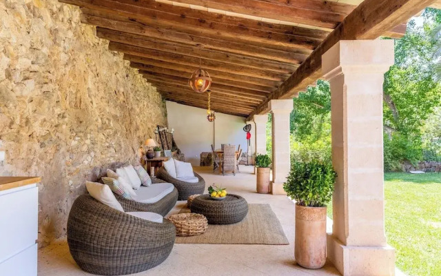 Mallorca Beautiful Villa With Pool in Puigpunyent