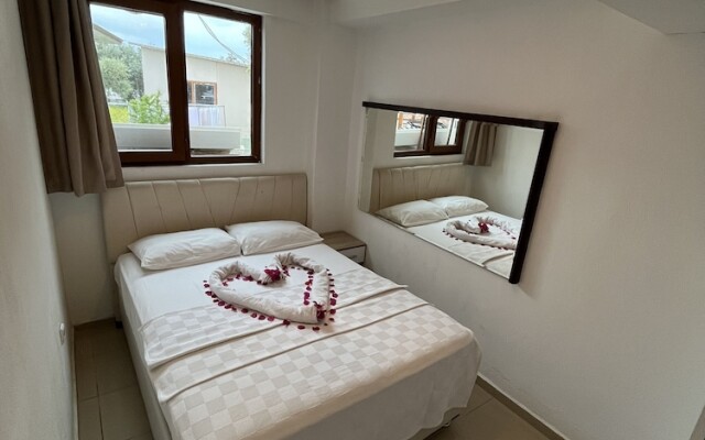 Koparan Apart