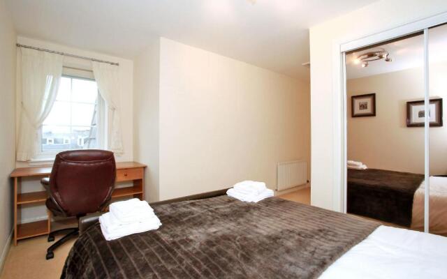 Fonthill Apartment