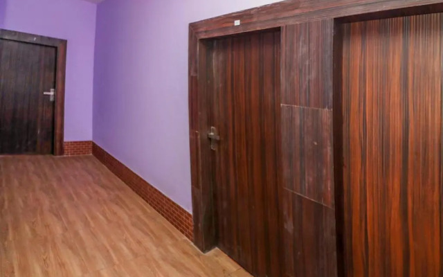 Raj Mahal By OYO Rooms