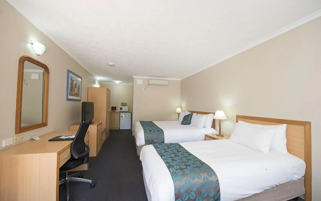 Harbour Sails Motor Inn