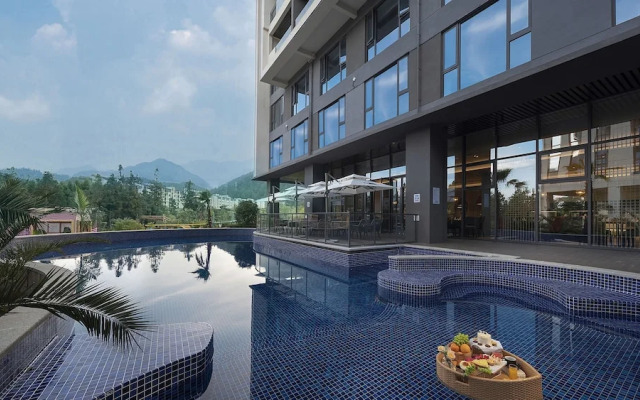 Holiday Inn Express Tengchong Hot Spring by IHG