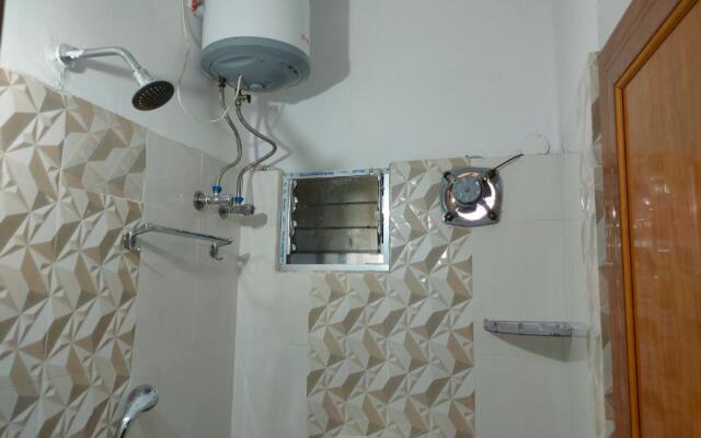 STAYMAKER Mishika Guest House