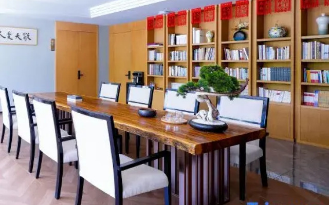 Nanyue Junyayunji Hotel