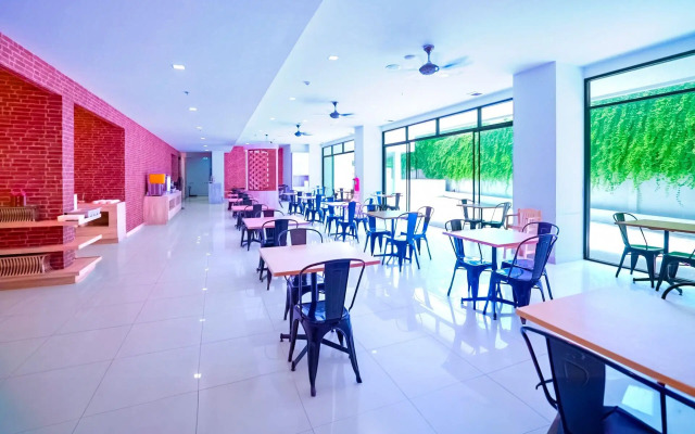 Phoenix Hotel Karon Beach