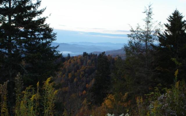 Guest Inn Pigeon Forge