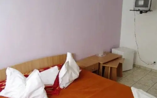 Hotel Camelia